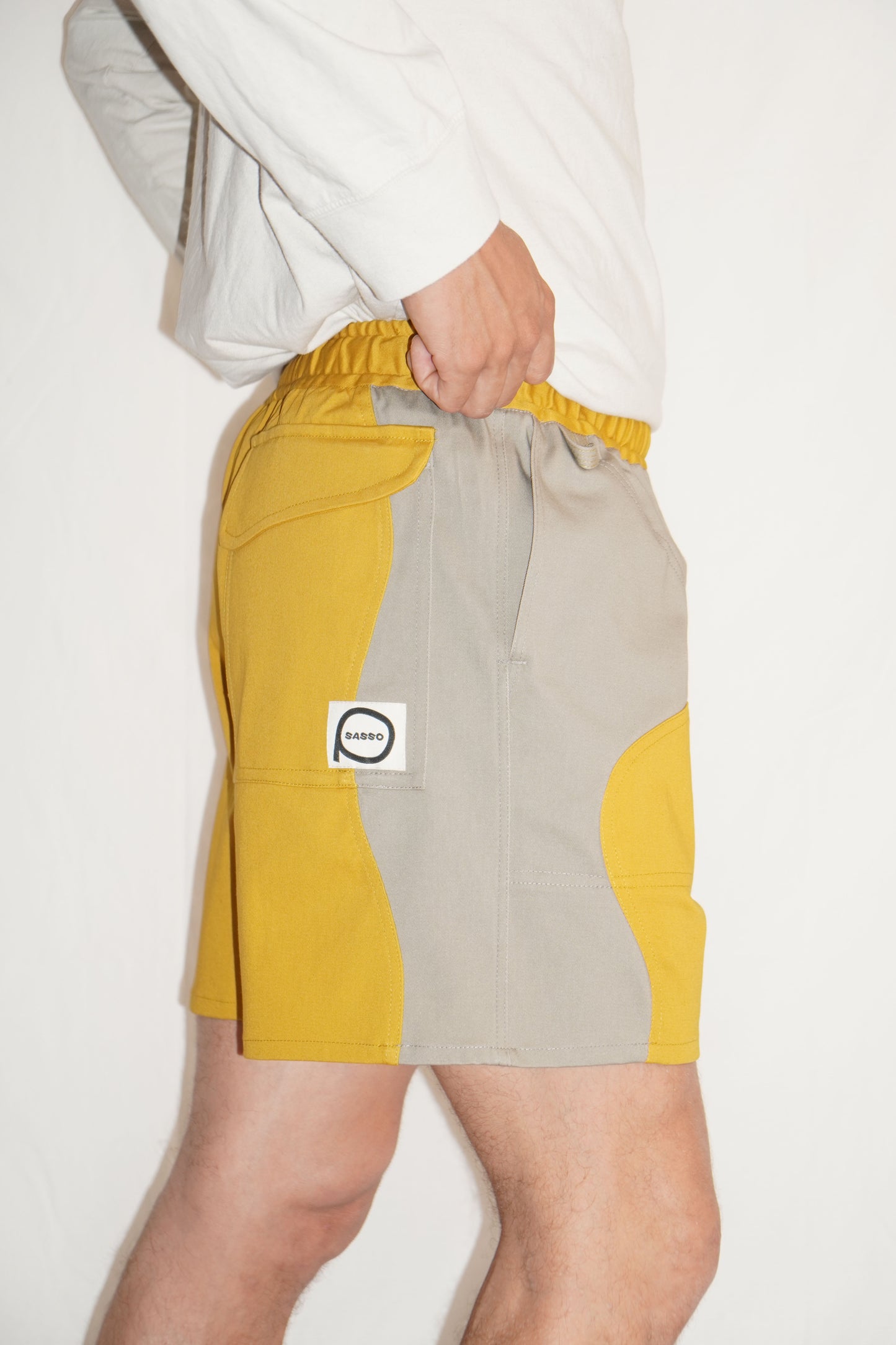 Zoomies Shorts in Tumeric / Beige
