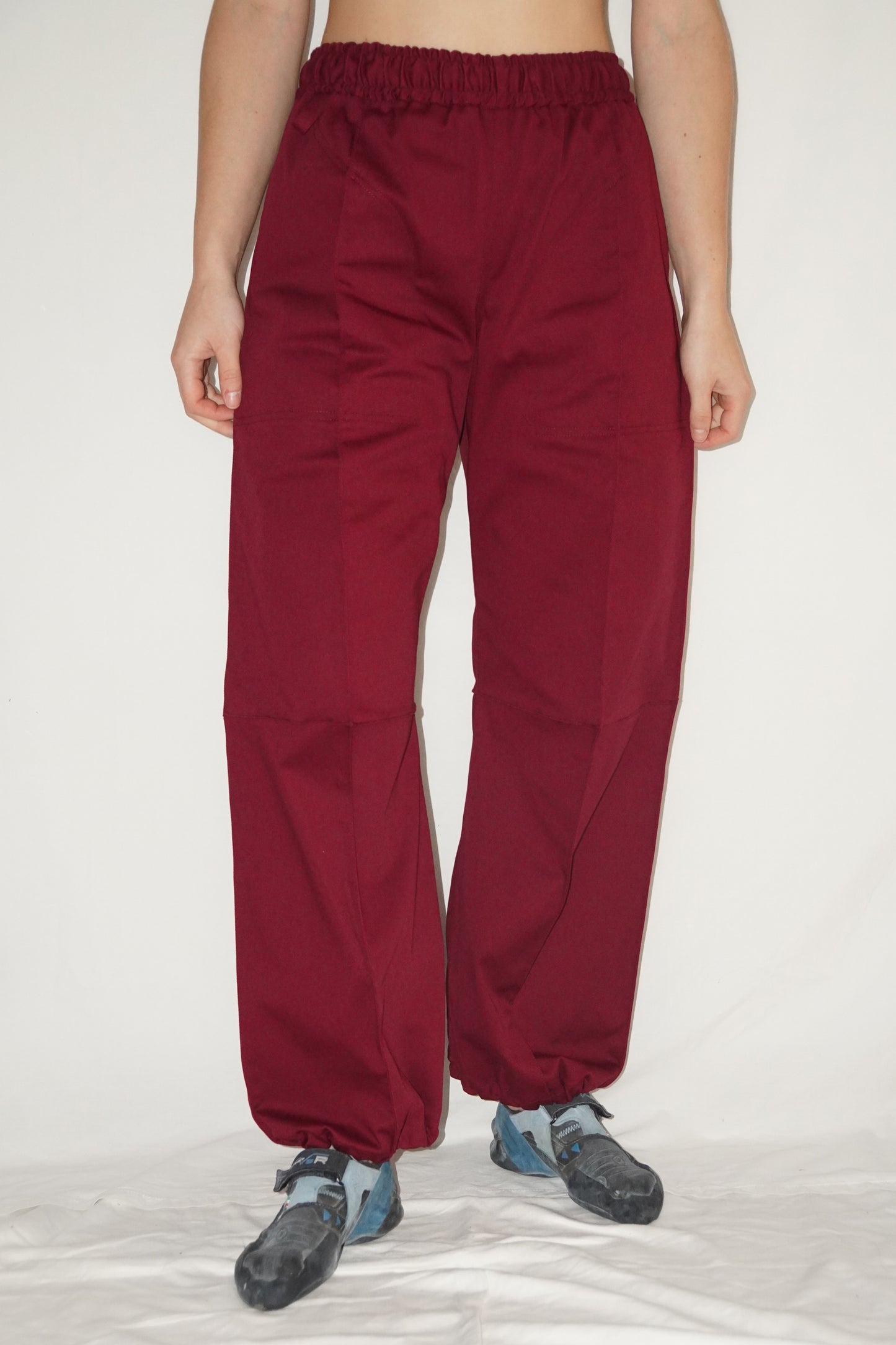 Piuma Cross Pants in Bordeaux