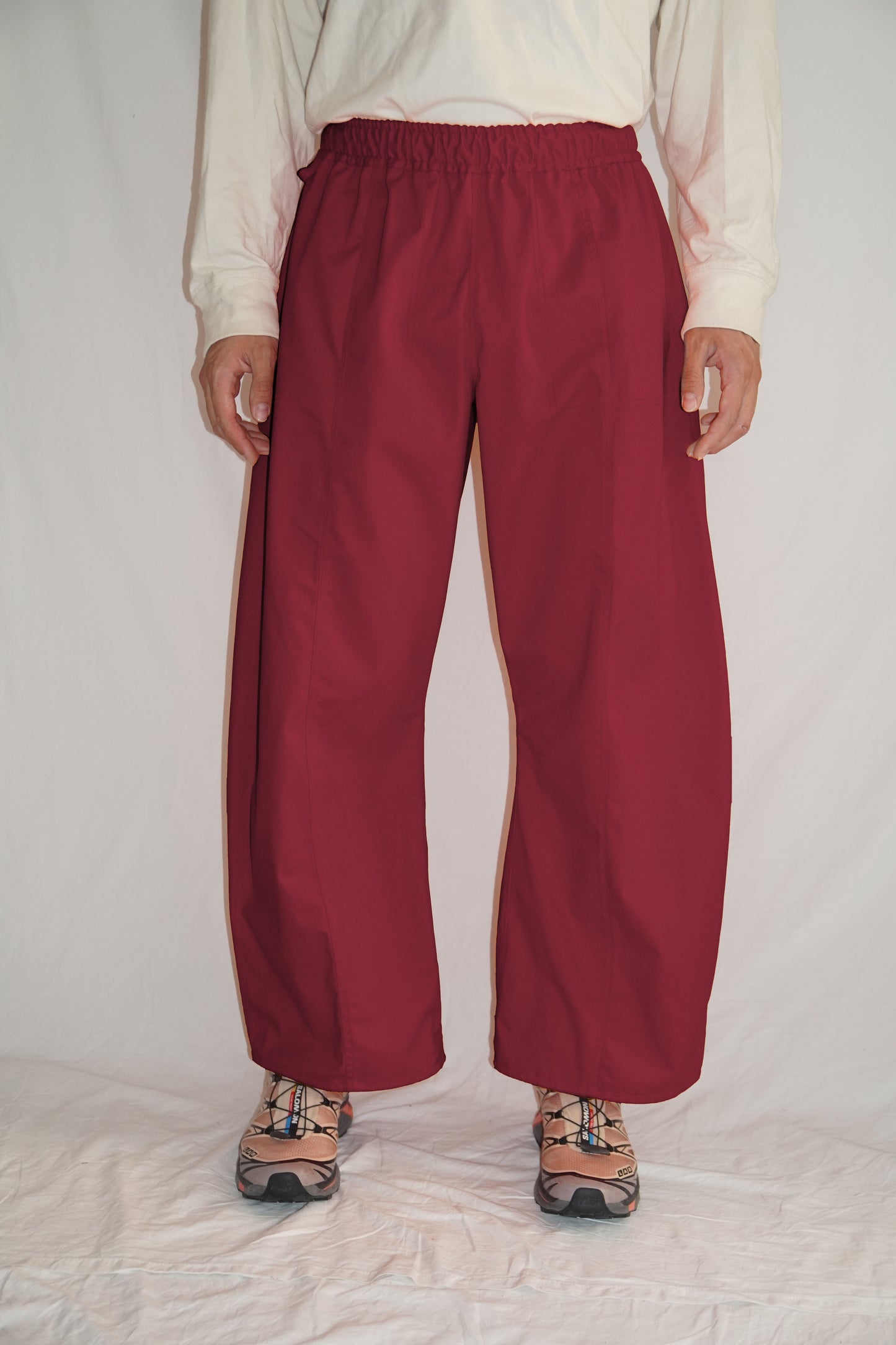 Jumbo Barrel Pants in Bordeaux
