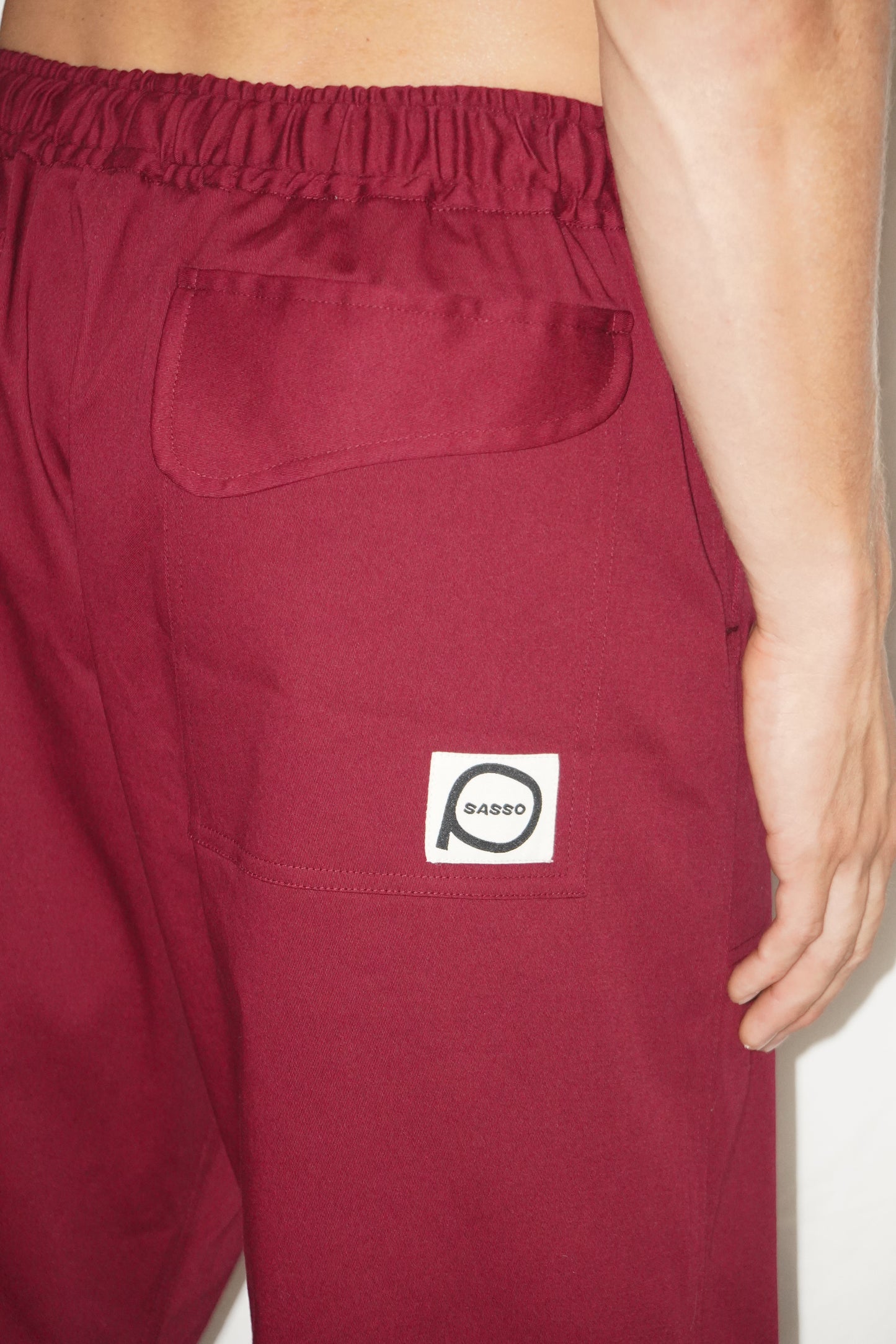 The Doctor Wide Leg Pants in Bordeaux