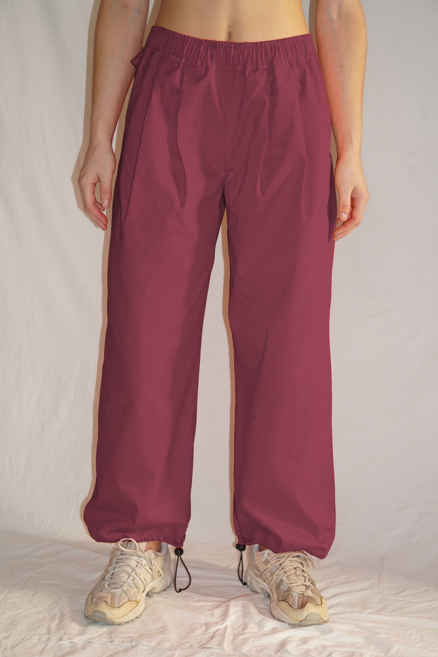 The Granite Pleated Pants in Bordeaux