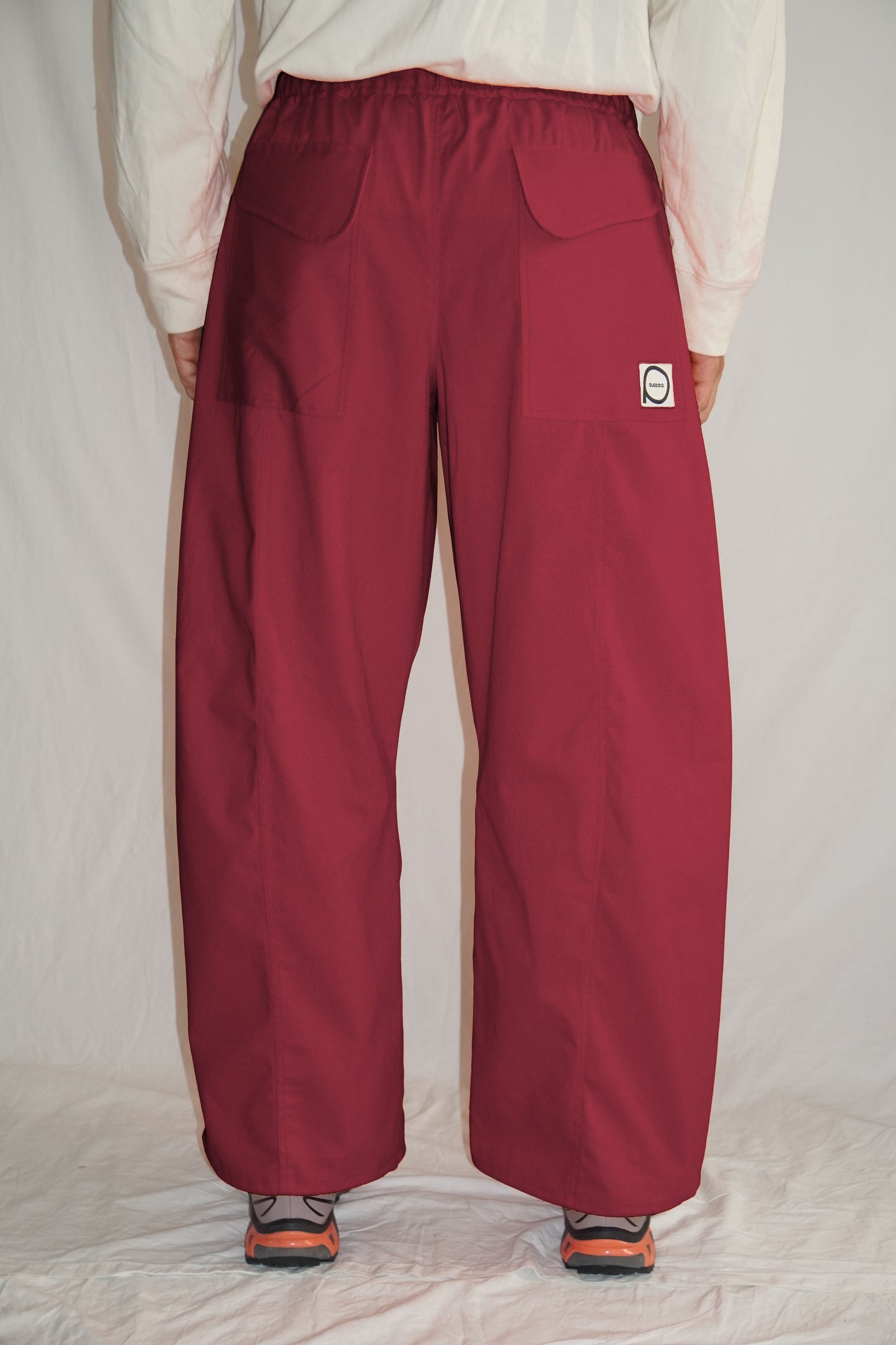 Jumbo Barrel Pants in Bordeaux
