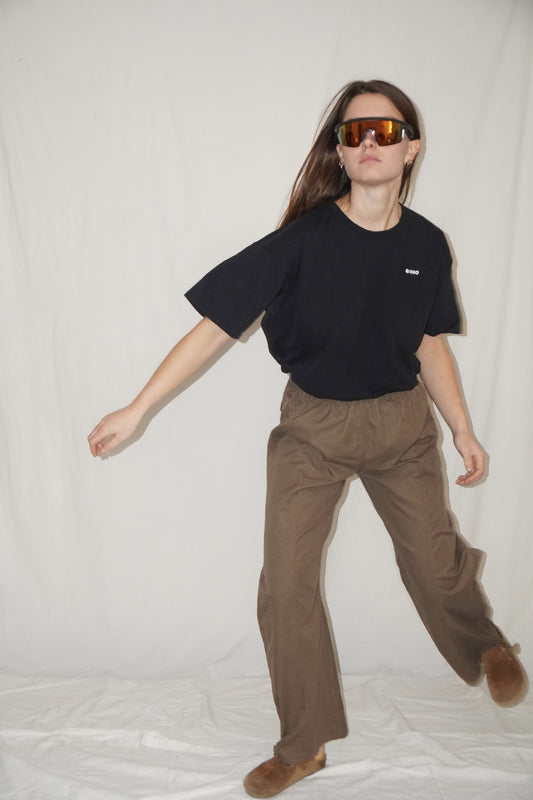 Jumbo Barrel Pants in Khaki