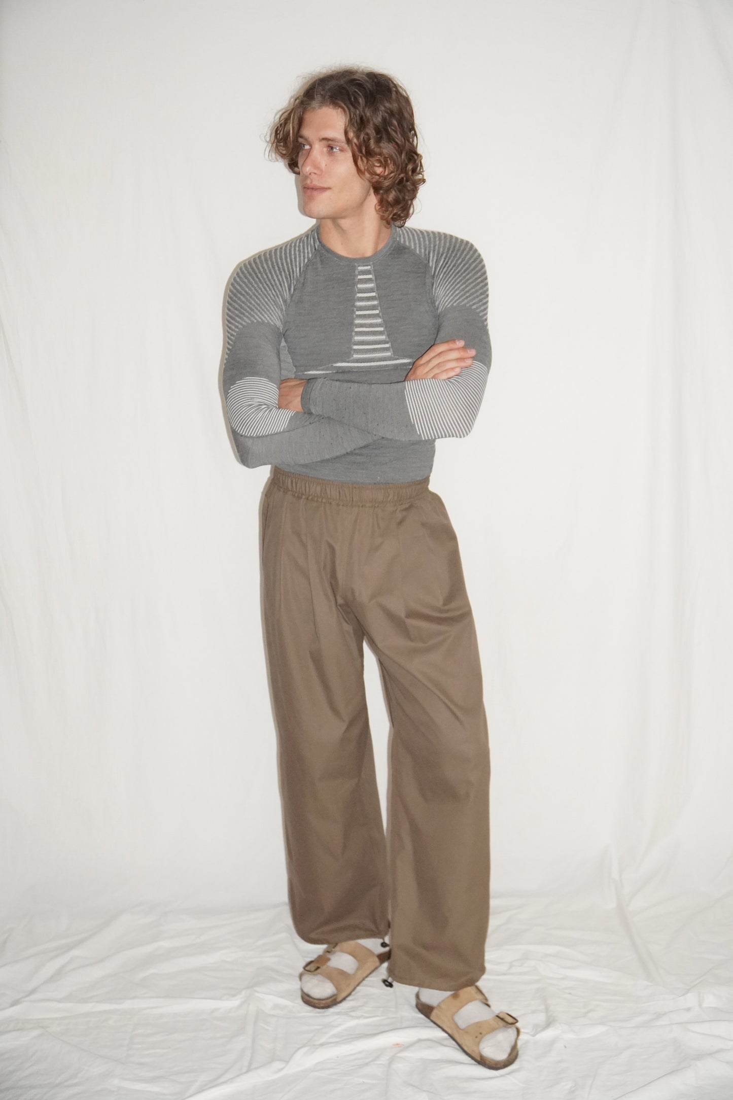 The Granite Pleated Pants in Khaki