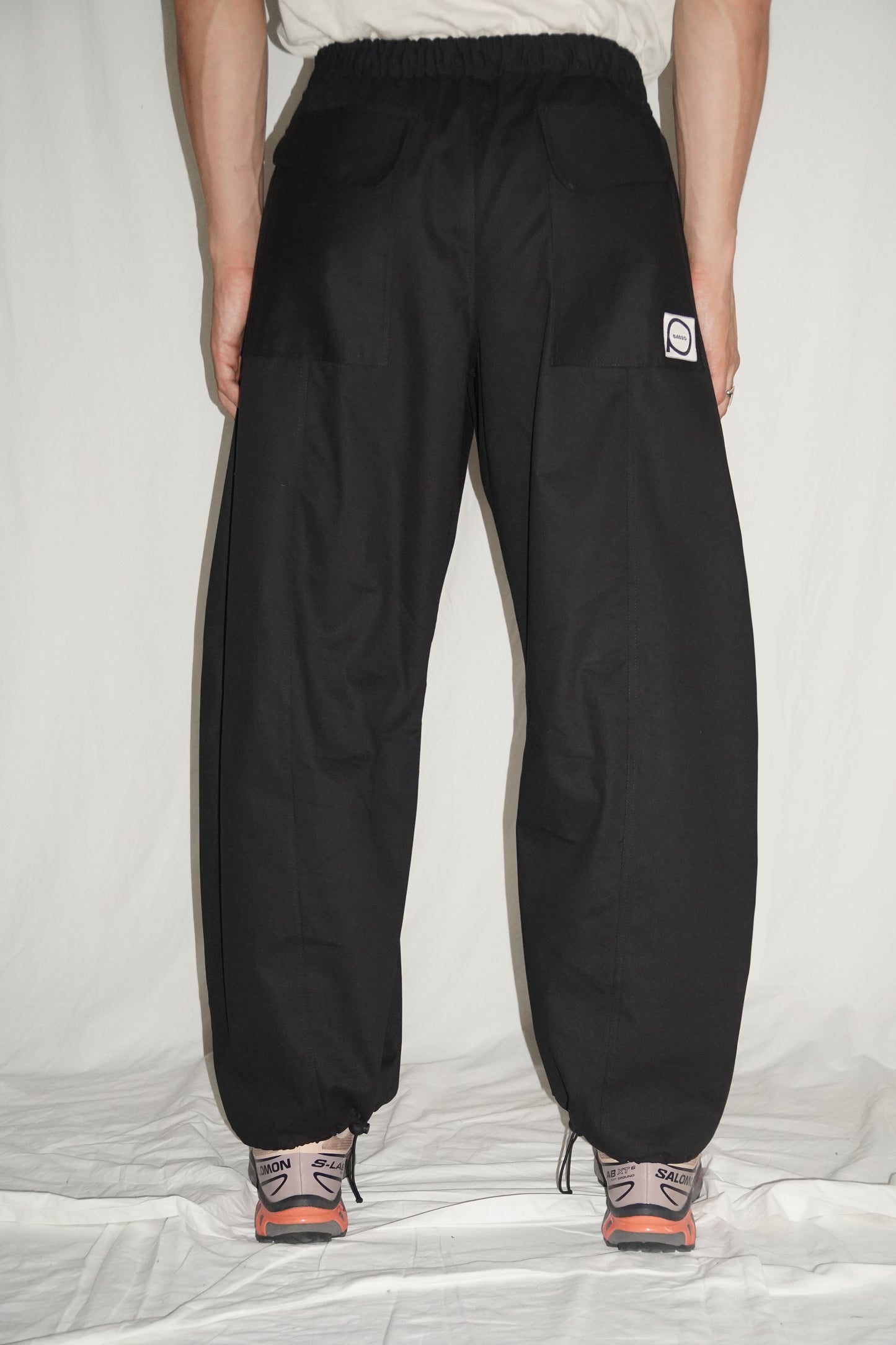 Jumbo Barrel Pants in Black