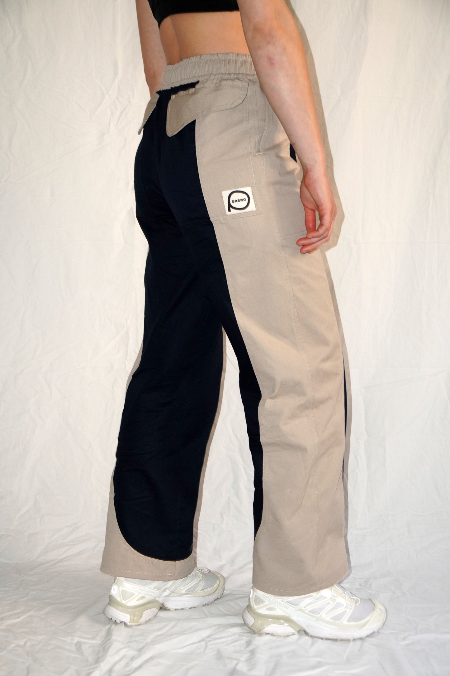 The Pilot Pant in Navy/Beige