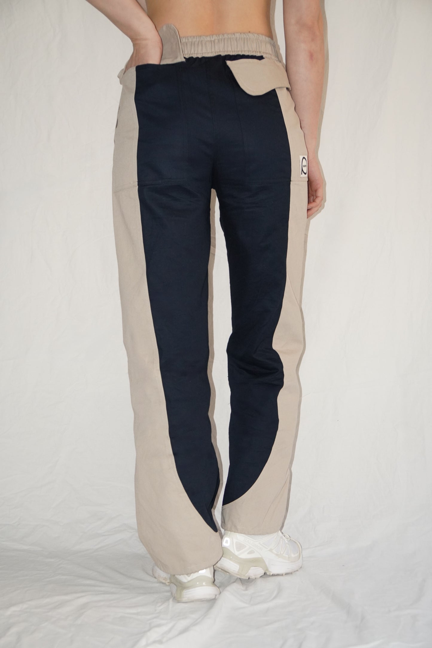 The Pilot Pant in Navy/Beige