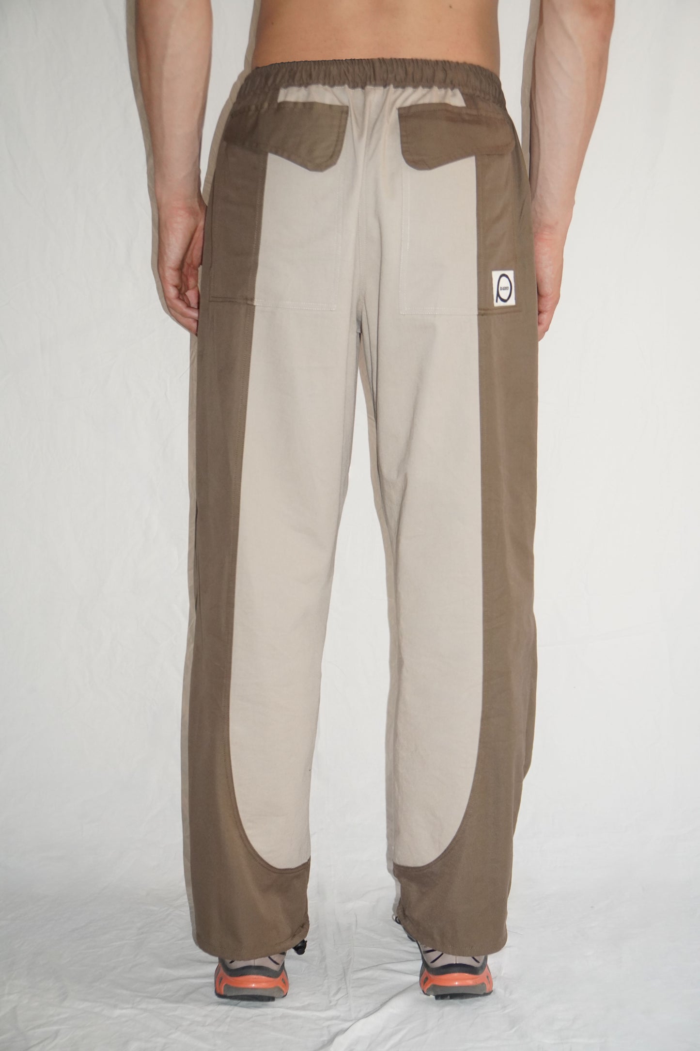 The Pilot Pant in Khaki/Beige