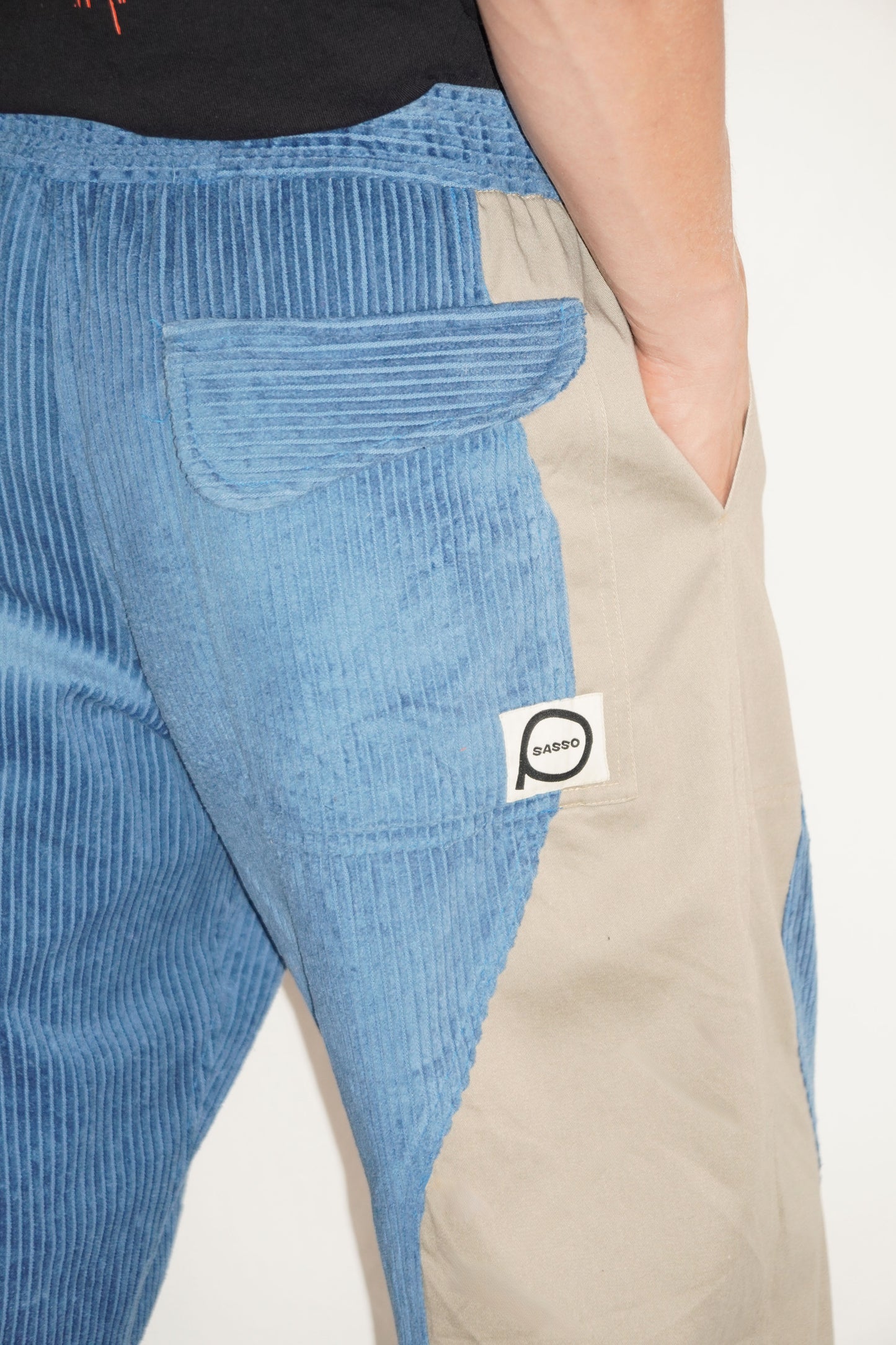 The Zoomies Pants in Blue / Beige