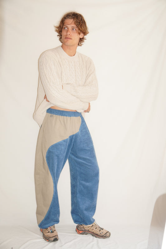 The Zoomies Pants in Blue / Beige