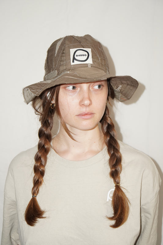 Scrap Hat in Beige / Khaki