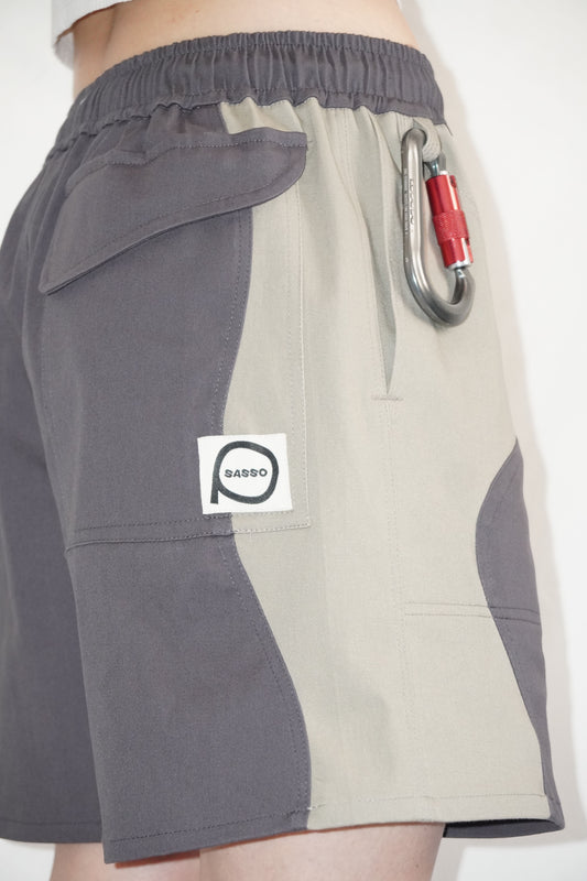 Zoomies Shorts in Charcoal / Beige
