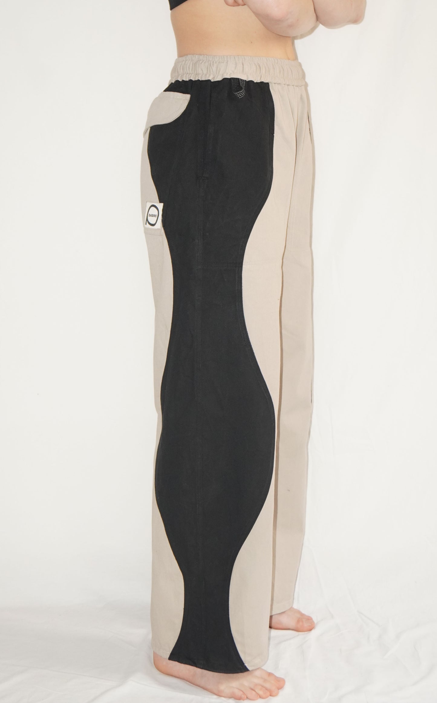 The Poppy Pants in Black/Beige