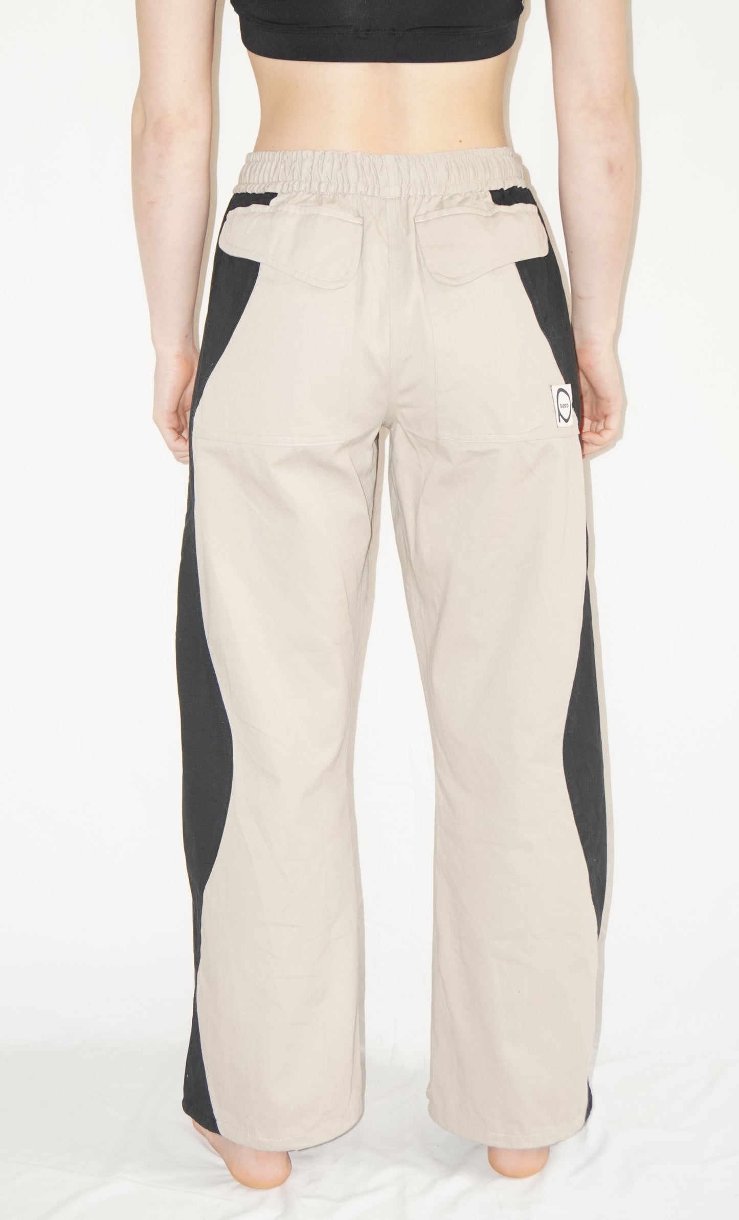 The Poppy Pants in Black/Beige