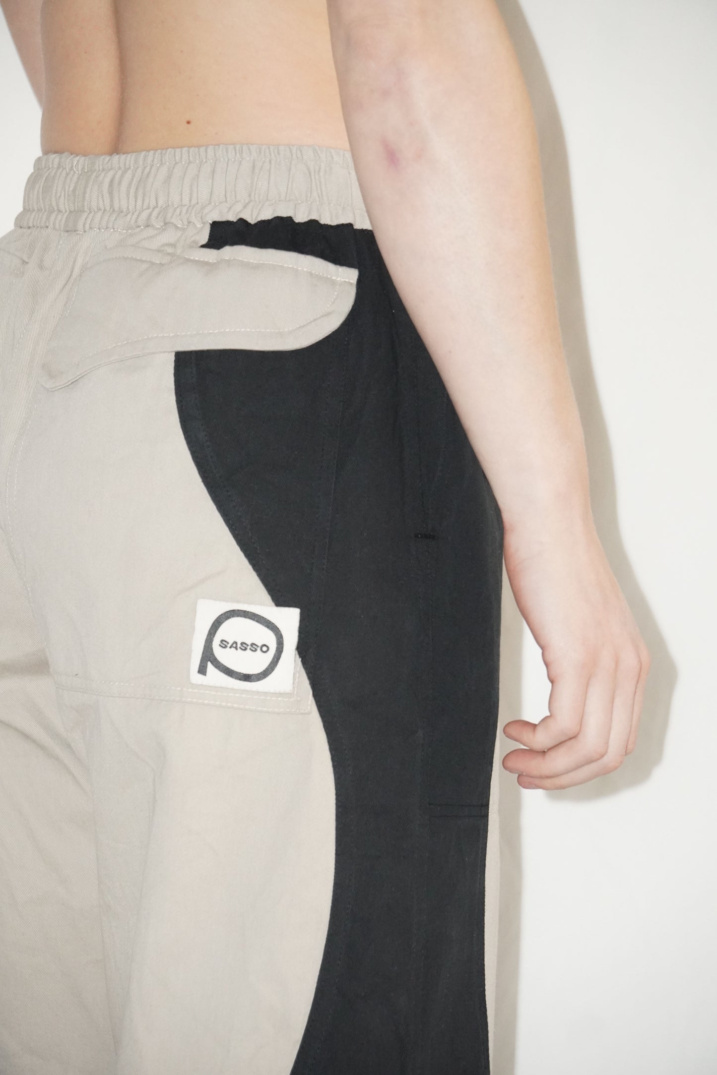 The Poppy Pants in Black/Beige