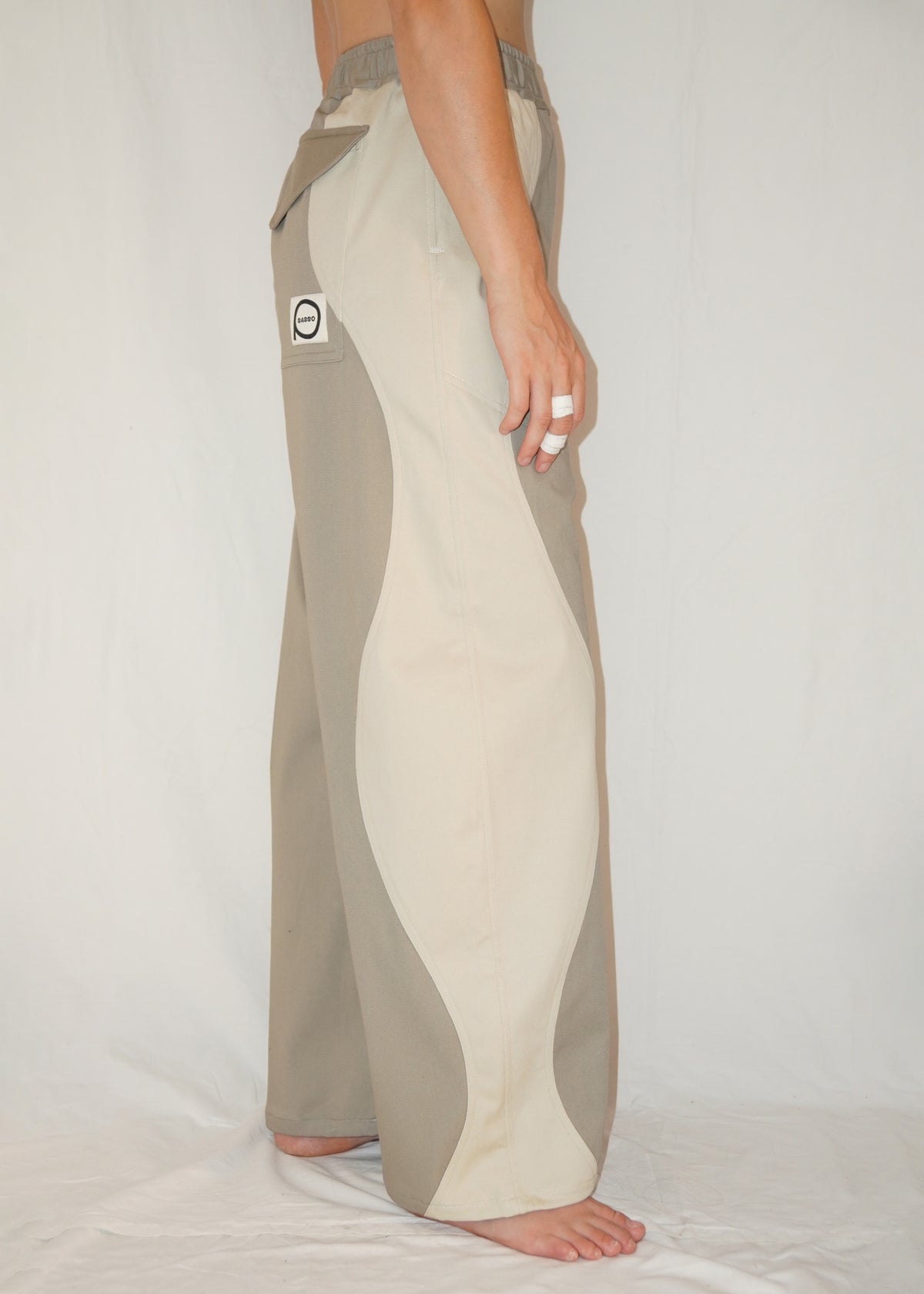 The Poppy Pants in Beige/Cream