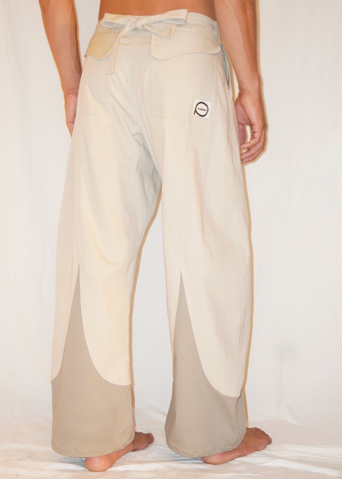 Vela Pants in Cream/Beige