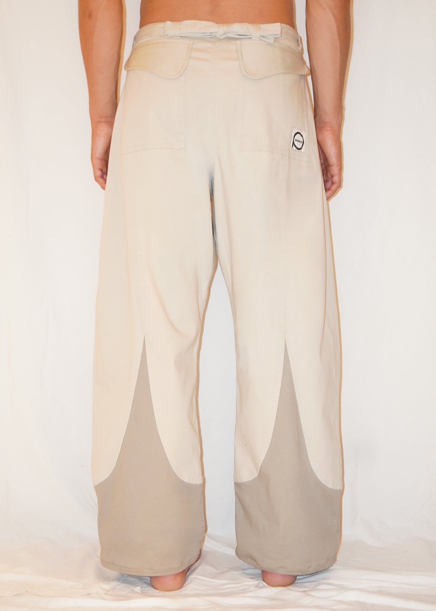 Vela Pants in Cream/Beige